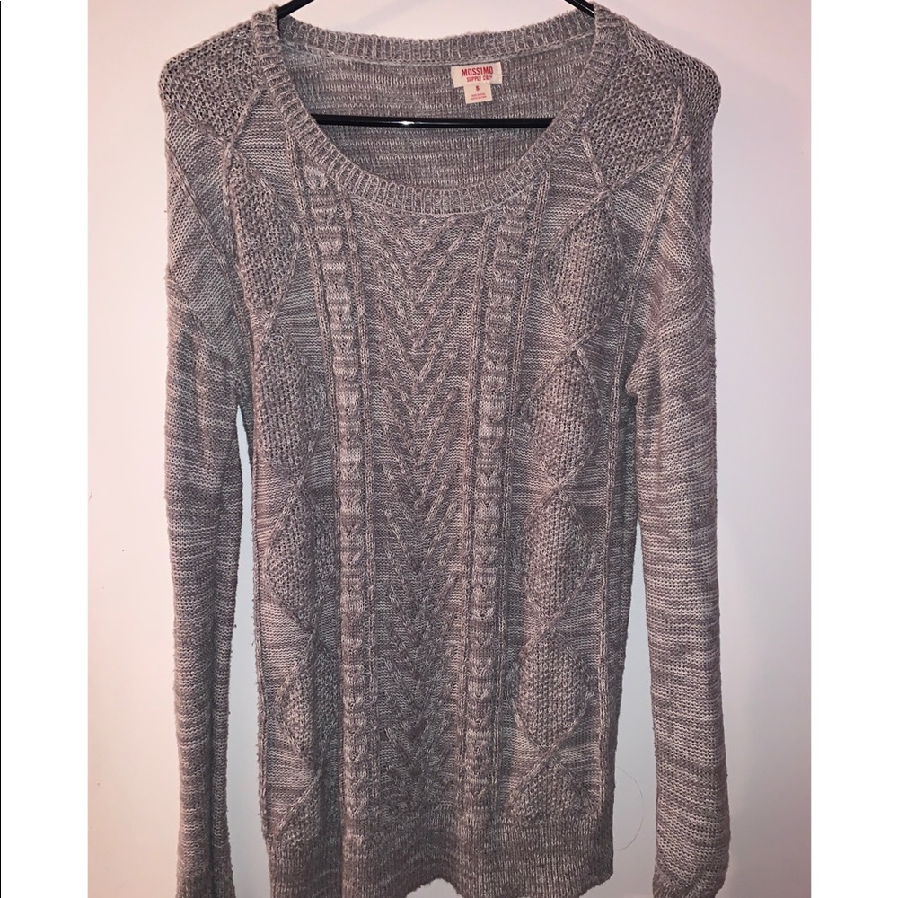 mossimo supply co crew neck sweater